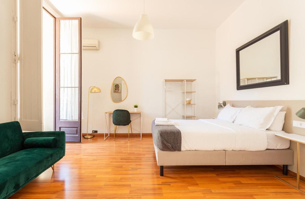 Casa Lolita 2* Barcellona